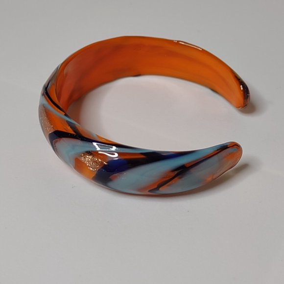Very Awesome Orange Glass Bracelet 6 3/4 Inches - Picture 4 of 8